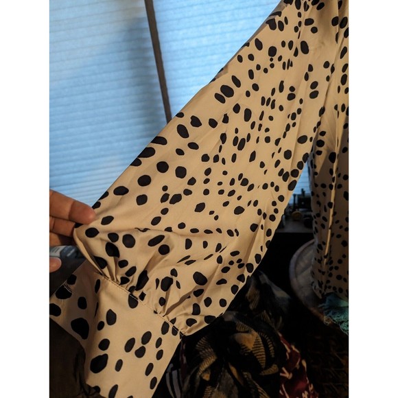 NWT FHQ Tan Print Balloon Sleeves High neck Blouse Sz 16 Xxl - Picture 5 of 6